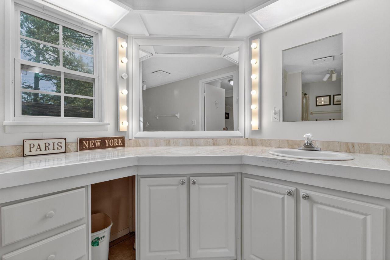 3335 Charleston Trail  Photo 18