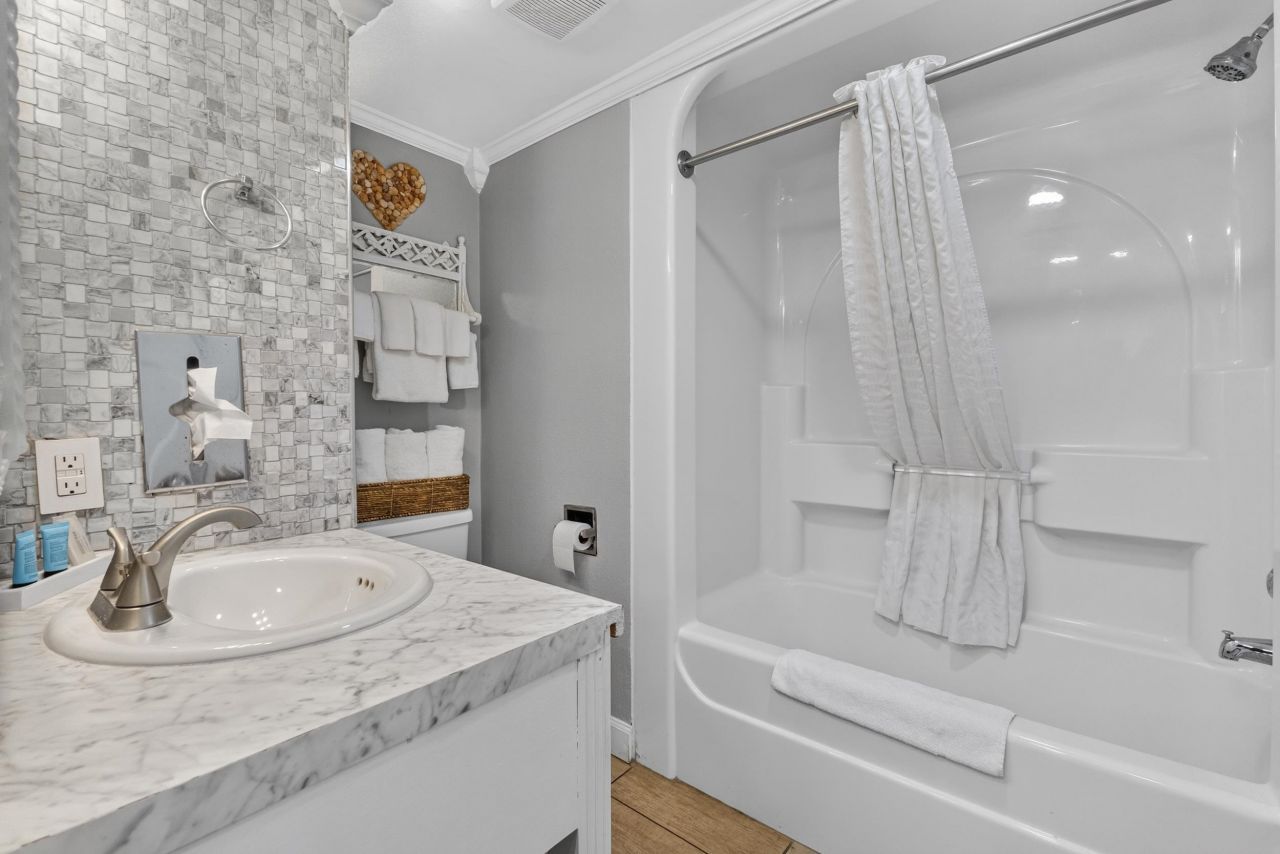 6804 N Ocean Blvd.  Photo 15