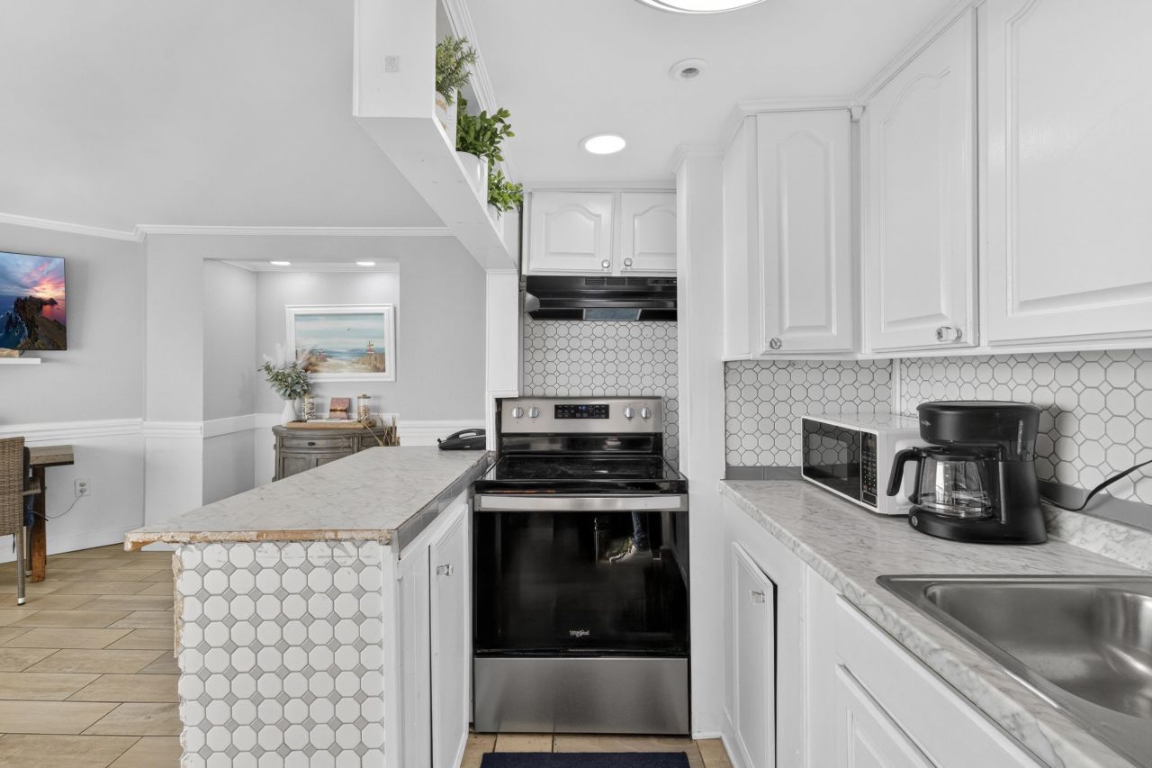 6804 N Ocean Blvd.  Photo 28