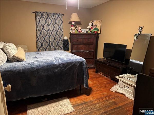 12 Exton Avenue 2, NORTH ARLINGTON, NJ 07031