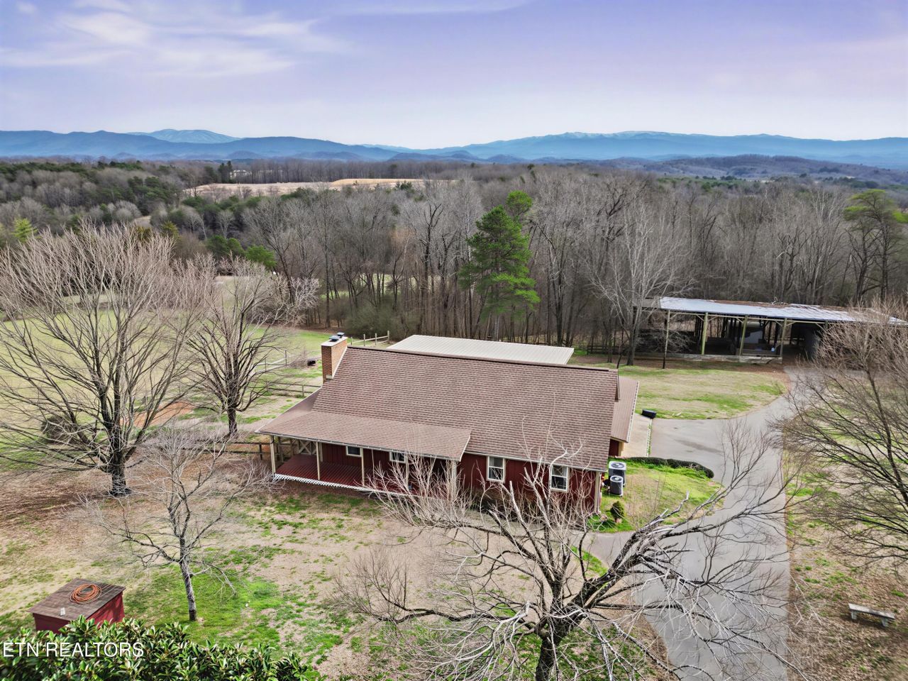 6239 N Trigonia Rd, Greenback, TN 37742 Main Photo