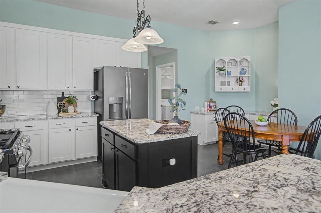 5229 Dove Creek Drive, Fort Worth, TX 76244 Main Photo