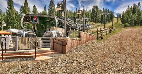 2301 Overlook Place, Truckee, CA 96161 Photo