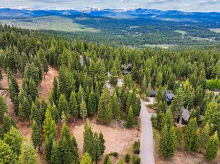 2301 Overlook Place, Truckee, CA 96161 Photo