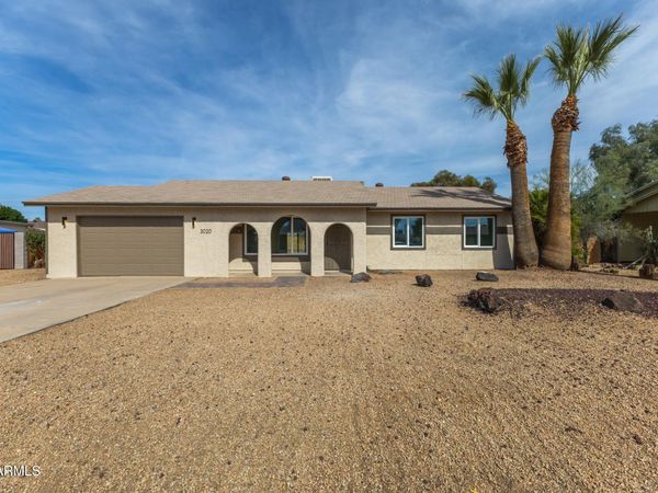 3020 W MURIEL Drive, Phoenix, AZ 85053