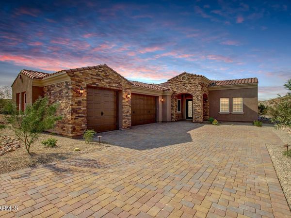 18278 W SANTA ALBERTA Lane, Goodyear, AZ 85338