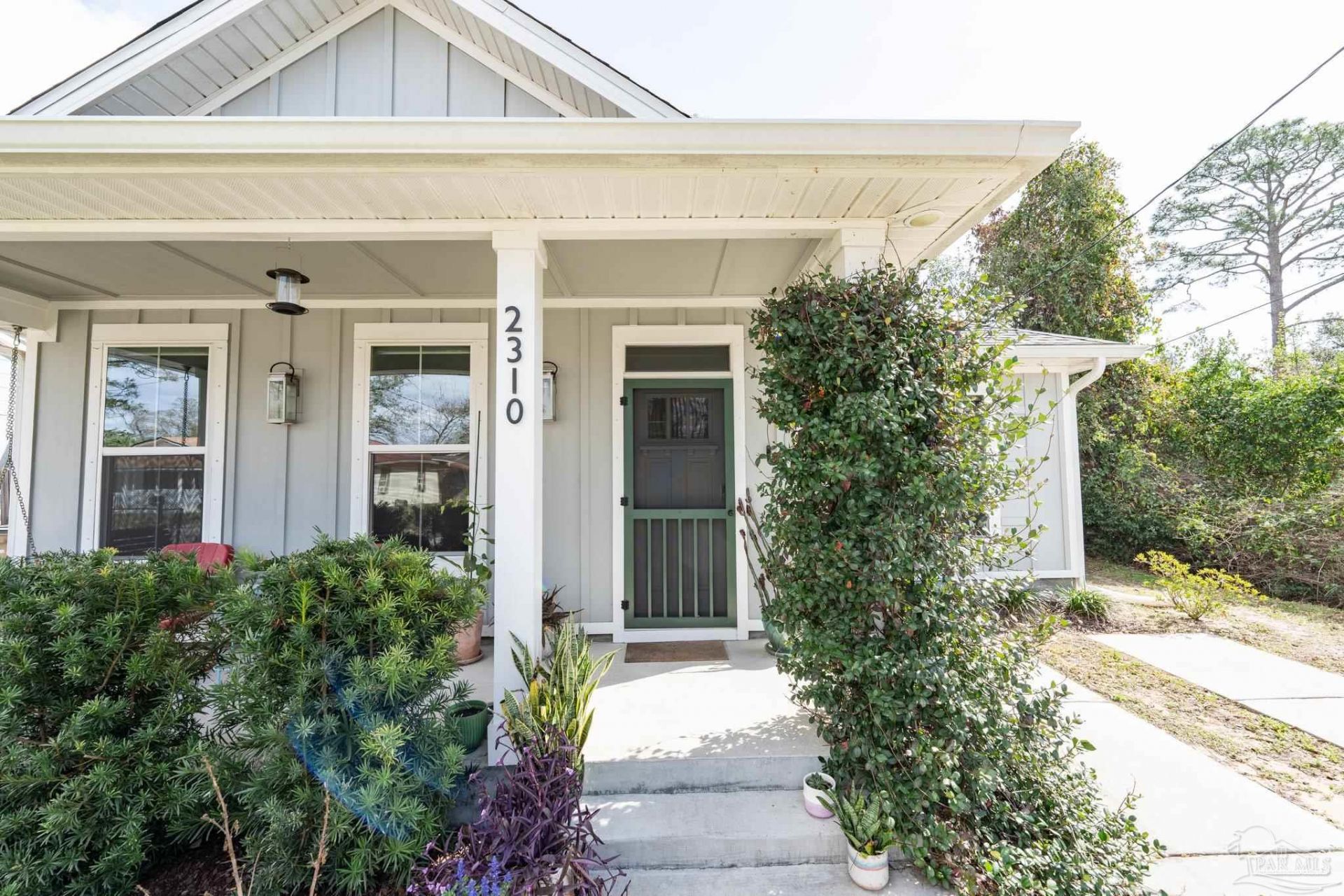 2310 N 7th Ave, Pensacola, FL 32503 Main Photo