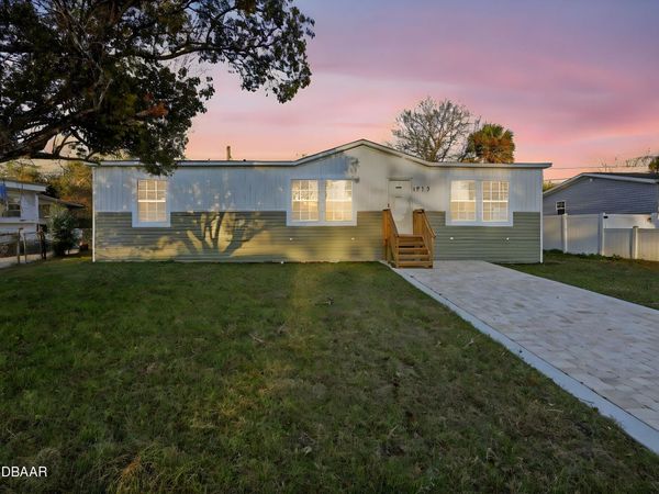 1913 Woodcrest Drive, Ormond Beach, FL 32174