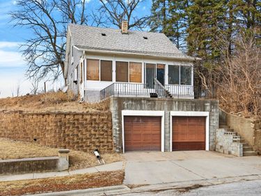 28 CANNING Street, COUNCIL BLUFFS, IA 51503
