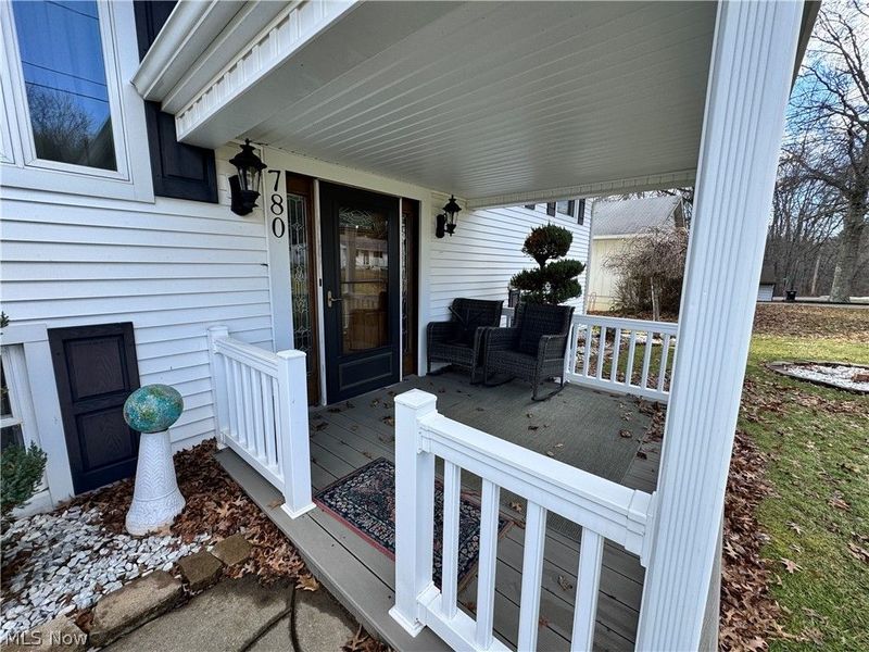 780 Pinetree Circle, East Palestine, OH 44413 Photo 2