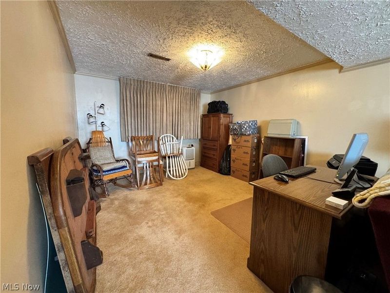 780 Pinetree Circle, East Palestine, OH 44413 Photo 28