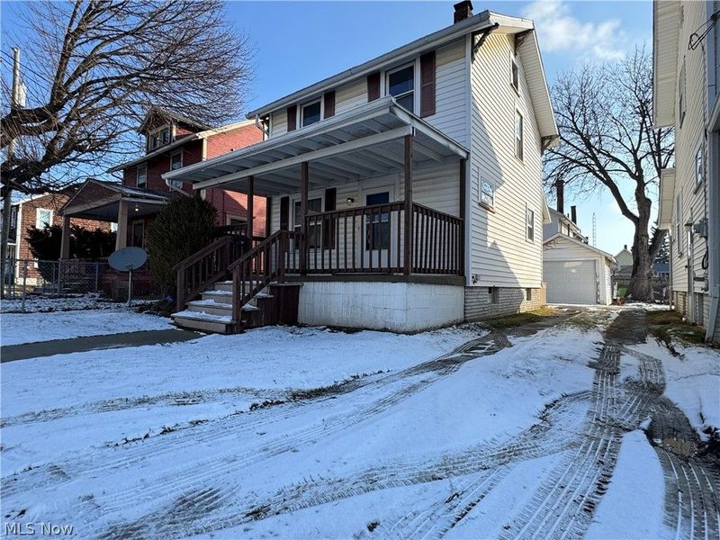 1134 Clarendon Avenue SW, Canton, OH 44710 Photo 2