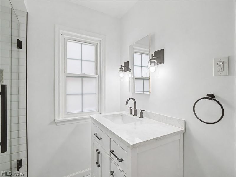 2500 Dysart Road, University Heights, OH 44118 Photo 28