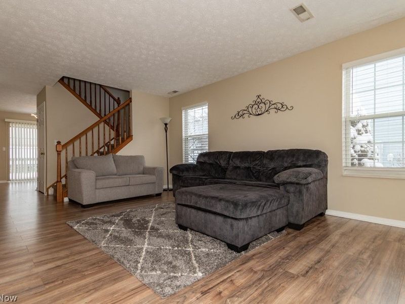 8697 Kingfisher Lane, Macedonia, OH 44056 Photo 16