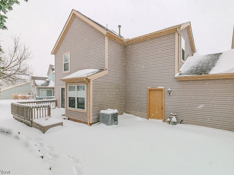 8697 Kingfisher Lane, Macedonia, OH 44056 Photo 5