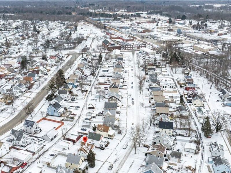 1629 E 47th Street, Ashtabula, OH 44004 Photo 11