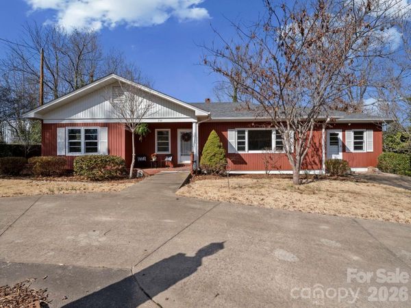 204 Fernwood Drive , Rutherfordton, NC 28139