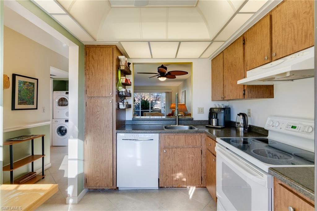 6300 S Pointe Blvd, Unit 211, Fort Myers, FL 33919 Photo