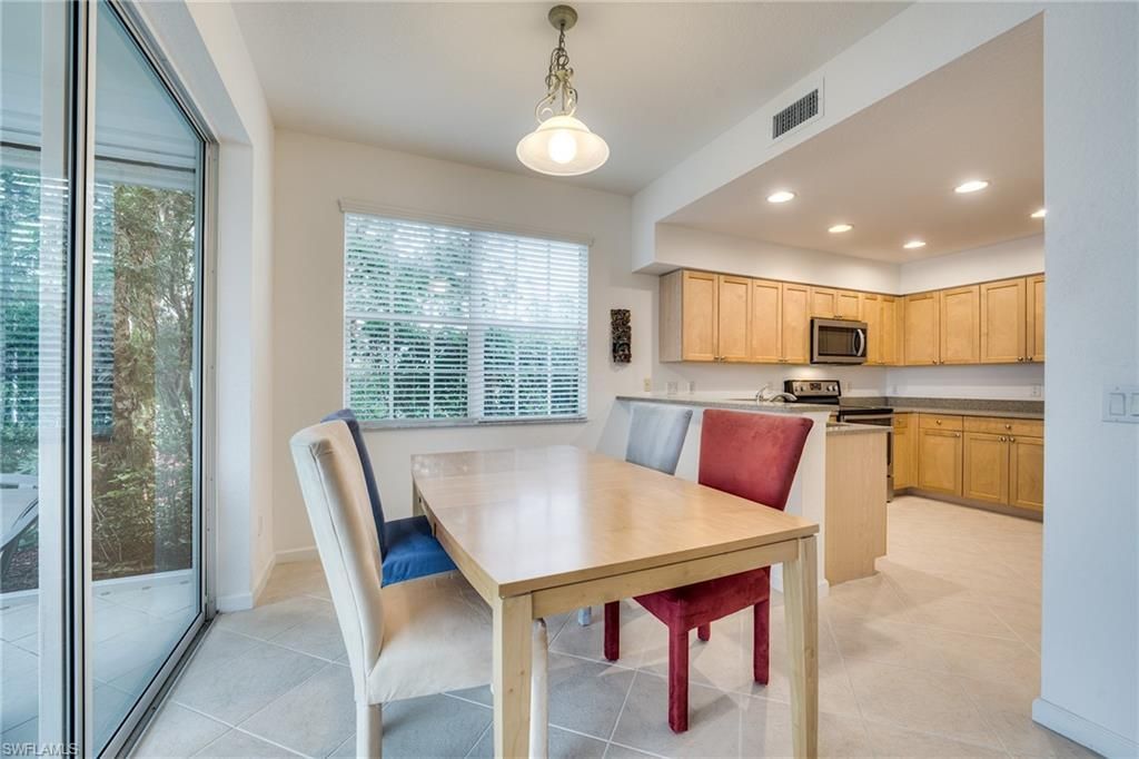 16580 Crownsbury Way, Unit 102, Fort Myers, FL 33908 Photo