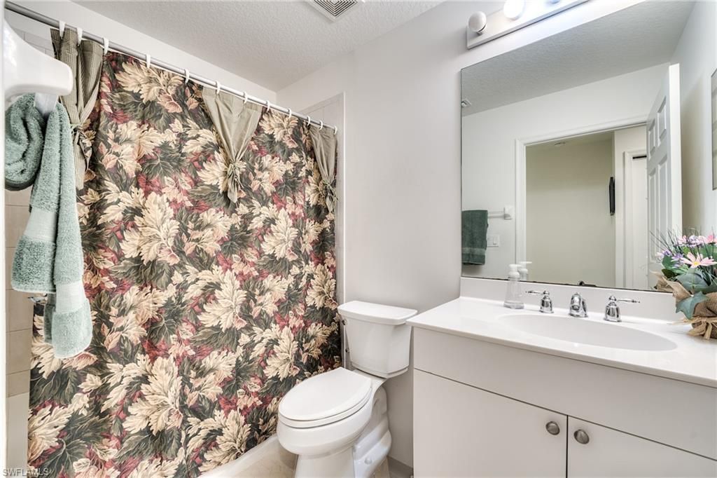 16580 Crownsbury Way, Unit 102, Fort Myers, FL 33908 Photo