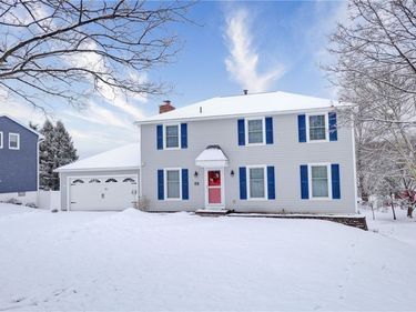 42 Aldwick Rise, Fairport, NY 14450