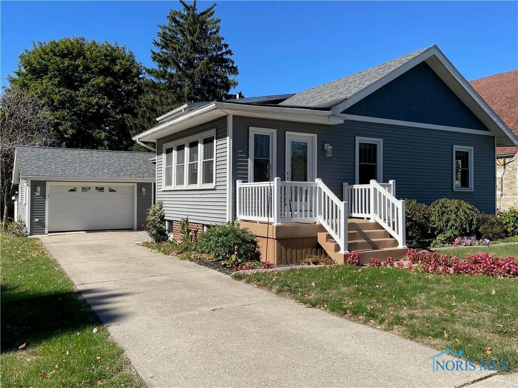 318 S Michigan Avenue, Edgerton, OH 43517 Main Photo