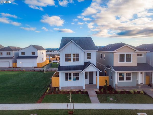 16850 SW Cairn LN, King City, OR 97140