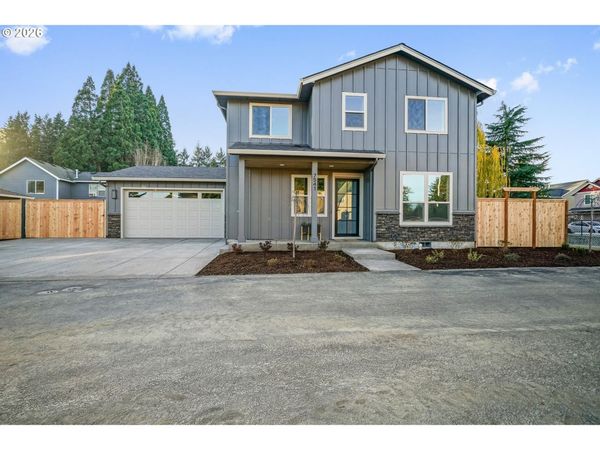 10 Lennox NE LN, Keizer, OR 97303