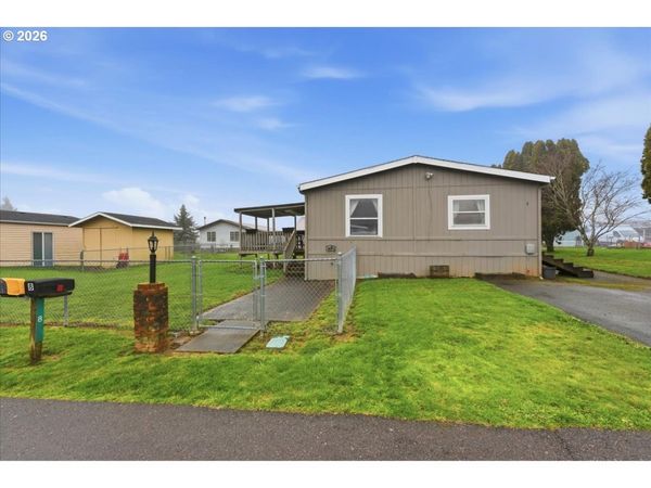 41150 SE KITZMILLER RD, Unit 8, Eagle Creek, OR 97022