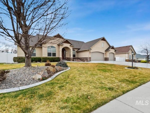 4243 E Switzer, Nampa, ID 83686