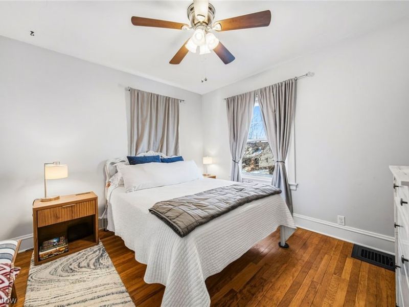 2077 Richland Avenue, Lakewood, OH 44107 Photo 21