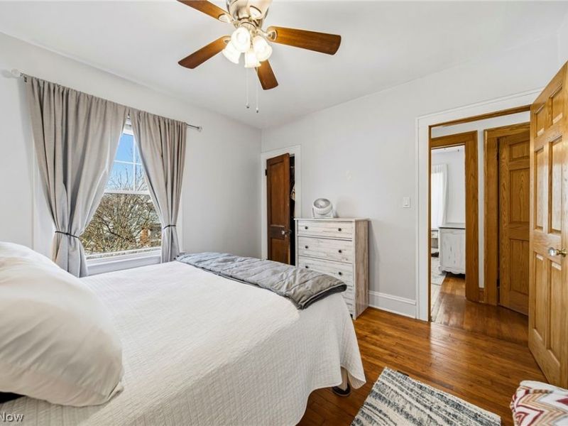 2077 Richland Avenue, Lakewood, OH 44107 Photo 22