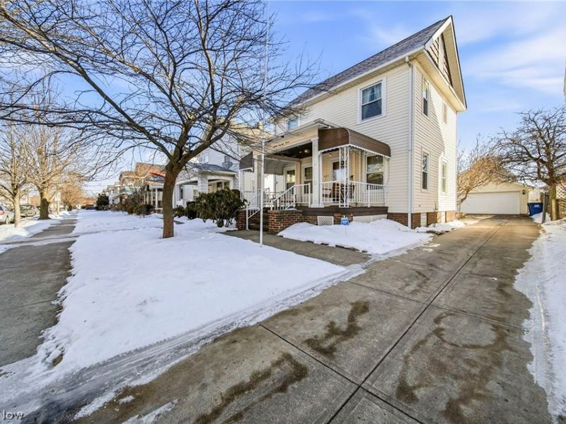 2077 Richland Avenue, Lakewood, OH 44107 Photo 27