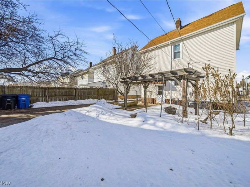 2077 Richland Avenue, Lakewood, OH 44107 Photo 33