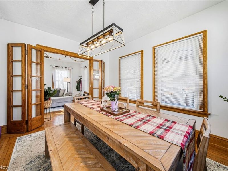 2077 Richland Avenue, Lakewood, OH 44107 Photo 8