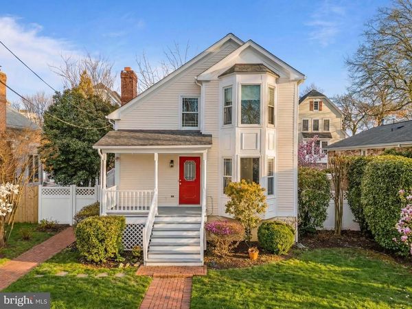 6909 CHELSEA ROAD, MCLEAN, VA 22101
