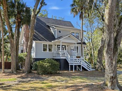 133 Sparrow Drive, Isle of Palms, SC 29451