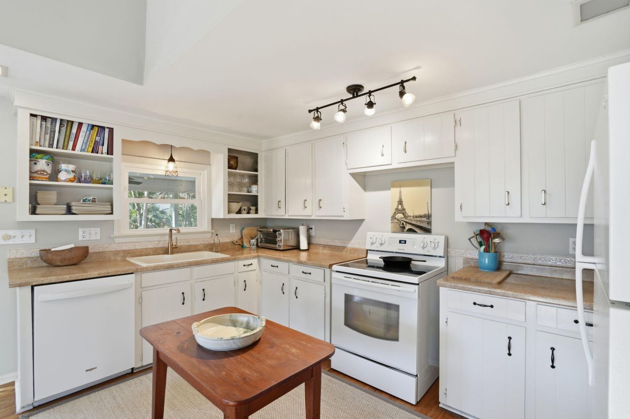 133 Sparrow Drive Photo 14