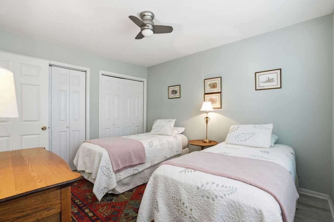 133 Sparrow Drive Photo 16