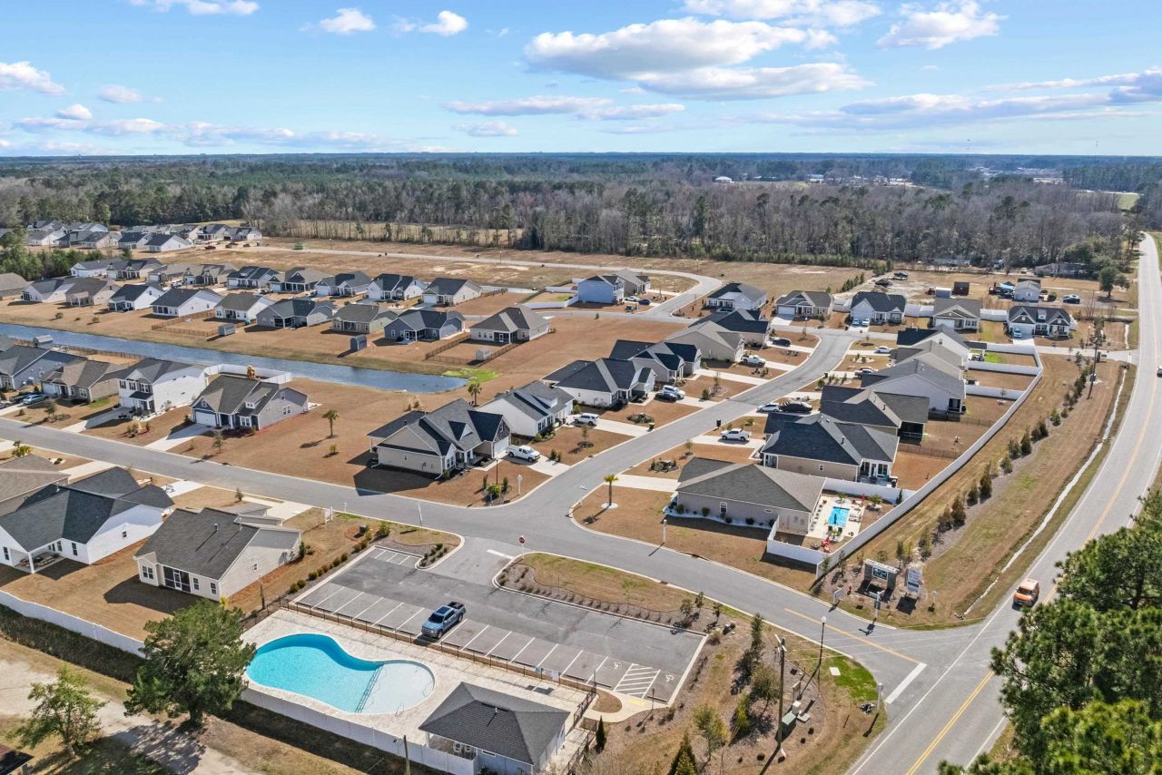 945 Oak Hollow St. Photo 29