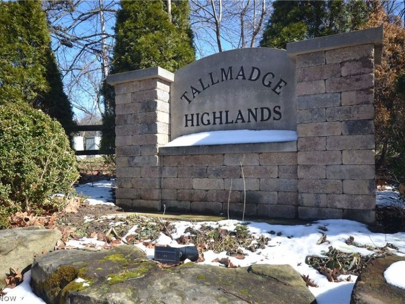 1128 Grovewood Drive, Tallmadge, OH 44278 Photo 43