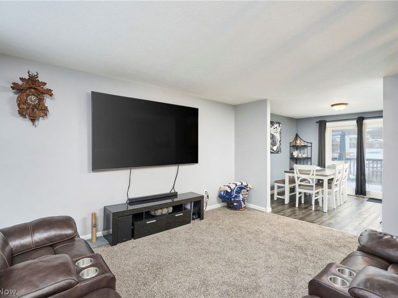 6300 S Cleveland Massillon Road, Clinton, OH 44216 Photo 2