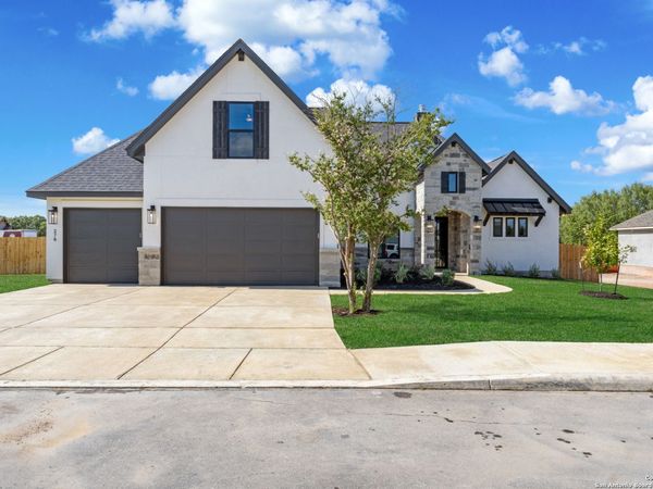 278 ALLEN AVE, Castroville, TX 78009