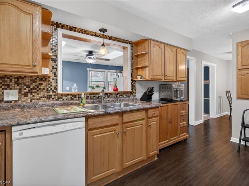 213 Montrose Way, Wellington, OH 44090 Photo 8