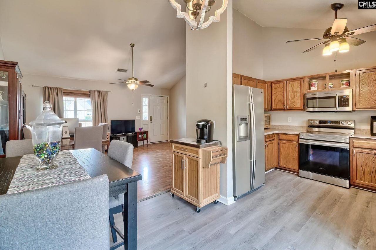 13 Gidding Court  Photo 18