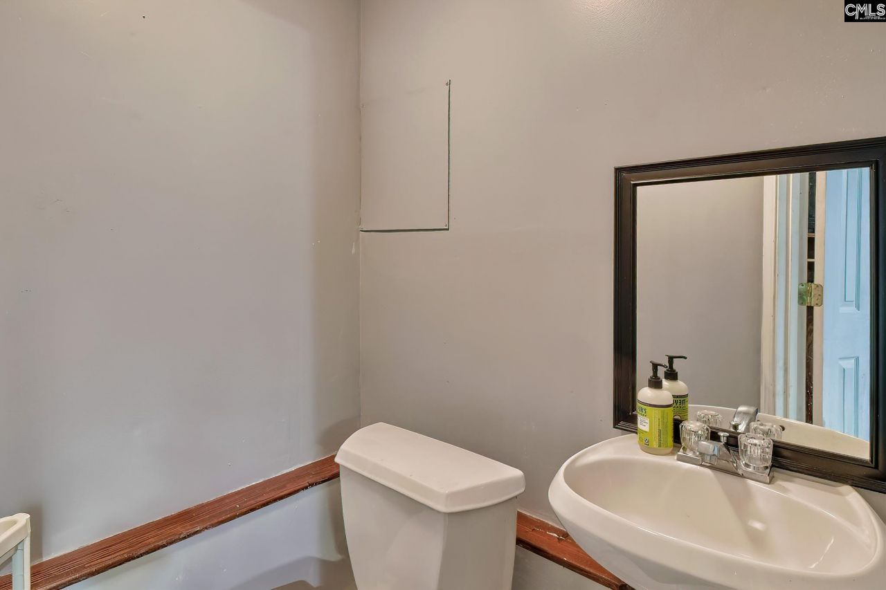 13 Gidding Court  Photo 41