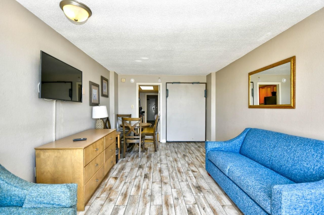 1501 S Ocean Blvd.  Photo 7