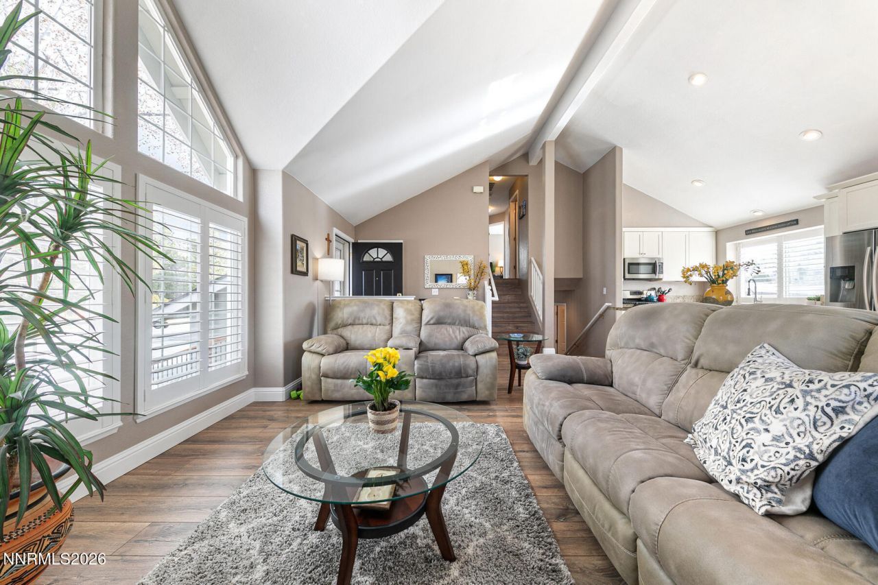 15175 Western Springs Drive, Reno, NV 89521 Photo