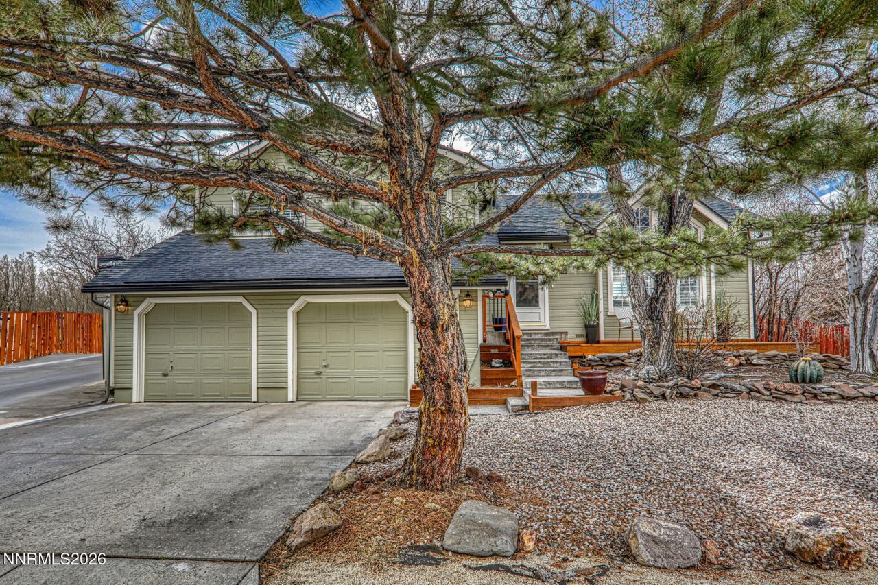 15175 Western Springs Drive, Reno, NV 89521 Photo