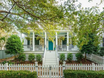 46 Eastlake Road, Mount Pleasant, SC 29464